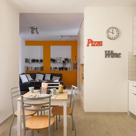 Griffoni Apartment *